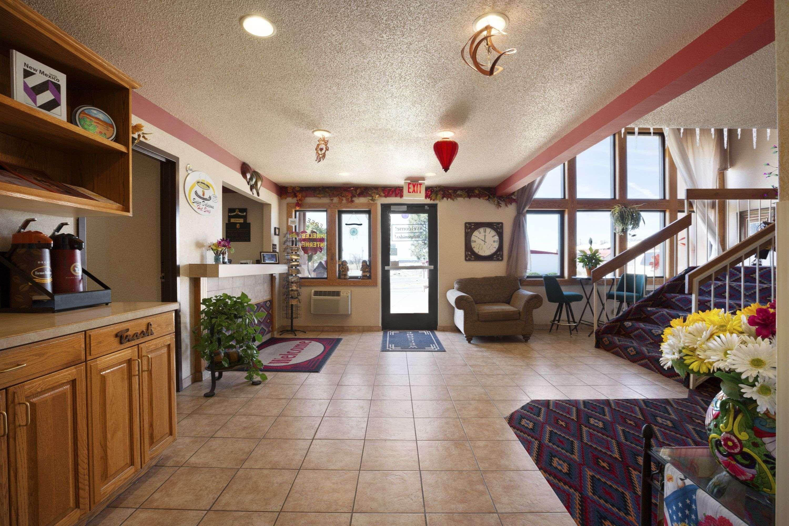 Super 8 By Wyndham Las Vegas Exterior photo