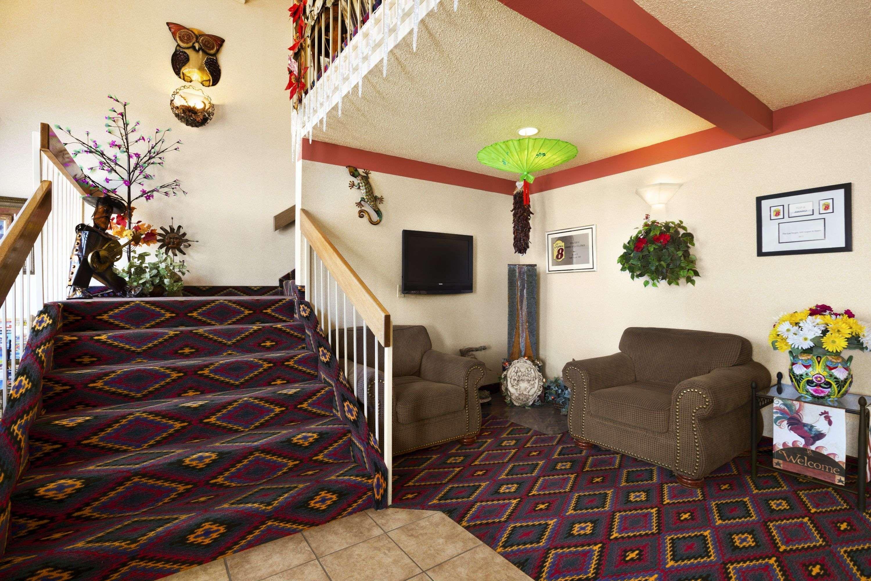 Super 8 By Wyndham Las Vegas Exterior photo
