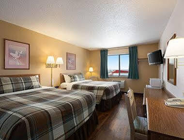 Super 8 By Wyndham Las Vegas Exterior photo